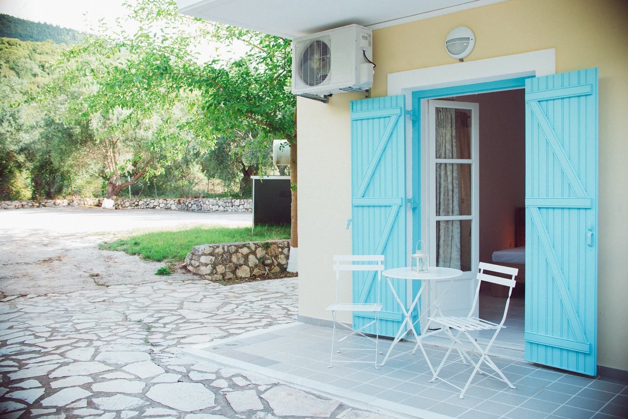 Nerina Studios Ayios Nikitas Ngoại thất bức ảnh